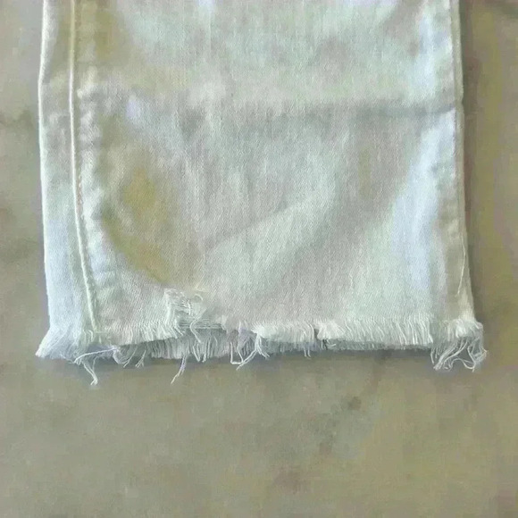 Paige Hoxton Slim Crop Jeans - Picture 4 of 16